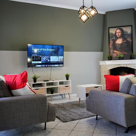 Modern Athenian Penthouse Διαμέρισμα Εξωτερικό φωτογραφία
